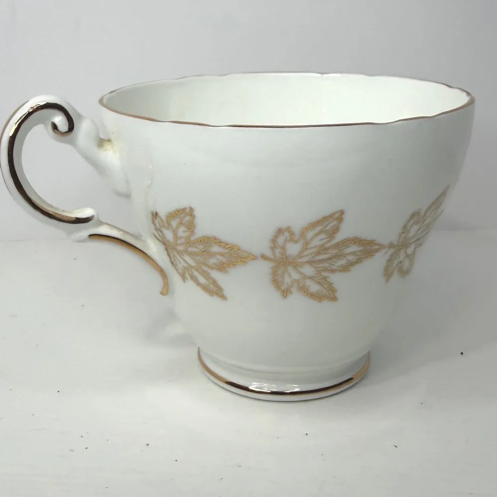Royal Darwood Expo 67 Montreal Canada Souvenir Teacup Bone China England